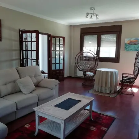 Casa Chale Airinos Do Monte Holiday home Cangas do Morrazo